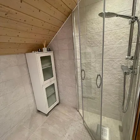 Villa 10 Min Walk From World Championship *