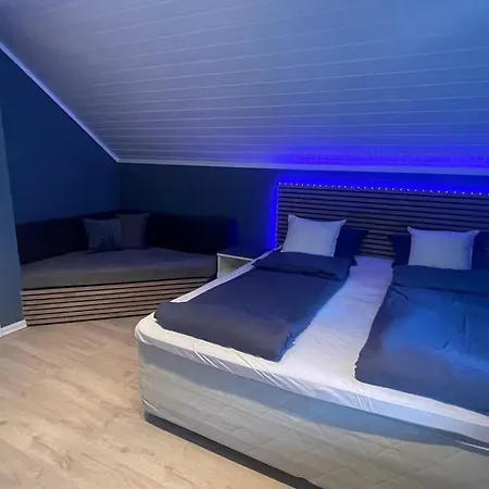 10 Min Walk From World Championship Villa *
