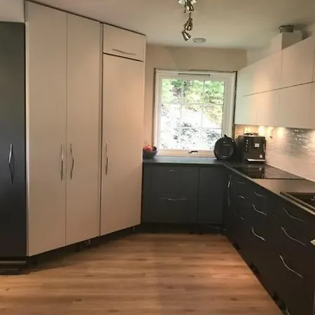 Villa 10 Min Walk From World Championship